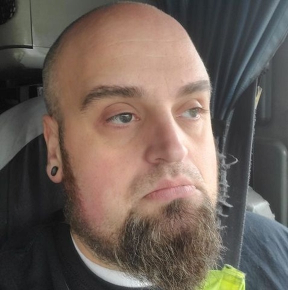 Profile Picture of Michael Brunais (@michaelbrunais) on Poshmark