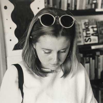 Profile Picture of Lizzie Chadbourne (@lizziechad) on Twitter