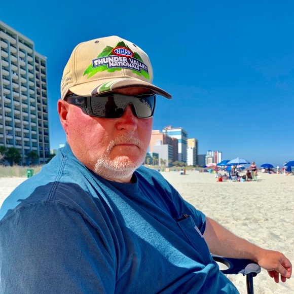 Profile Picture of Richard Pearson (@pearsonstyle) on Poshmark