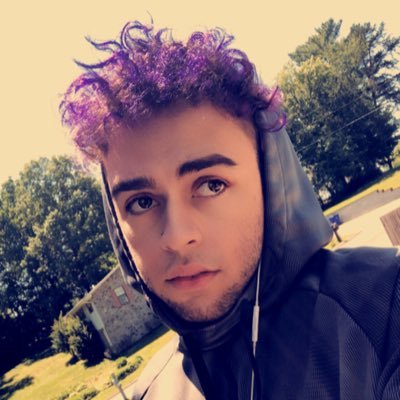 Profile Picture of Nick Burch (@luvnxck) on Twitter