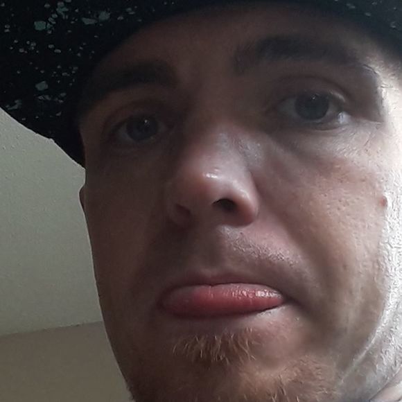 Profile Picture of Kenny Peppinger (@garrettkevin25) on Poshmark