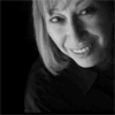 Profile Picture of Susan Schaffer (@PointShootShare) on Twitter