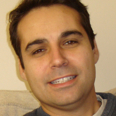 Profile Picture of Neil Beesley (@Blueyiota) on Twitter