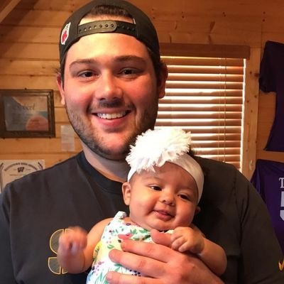 Profile Picture of Robert Davenport (@ron_burgundy56) on Twitter