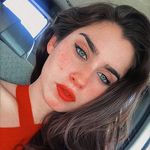 Profile Picture of 𝑭𝒖𝒄𝒌 𝒎𝒆 𝒍𝒂𝒖𝒓𝒆𝒏 (@lauren_posting) on Instagram