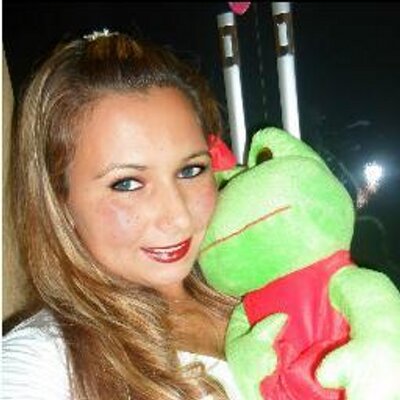 Profile Picture of Lilian (@lias2david) on Twitter