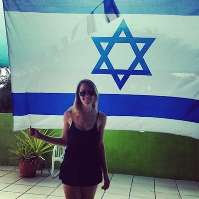Profile Picture of Christy Travis (@ChristyTravis13) on Twitter