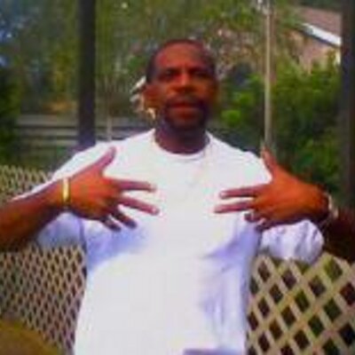 Profile Picture of EUGENE HART (@akamusicman) on Twitter