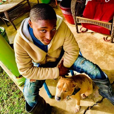 Profile Picture of Chris Veal (@chrisveal9) on Twitter