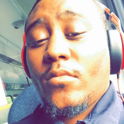 Profile Picture of ✭ Julian Scott ✭ (@_MortalRecoil) on Twitter