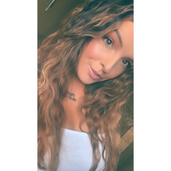 Profile Picture of Natalie Conito (@nat_conito94) on Poshmark