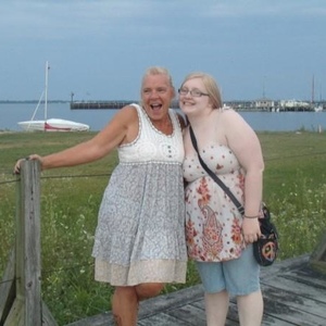 Profile Picture of Tracy Orfield (@tracyorfield) on Myspace