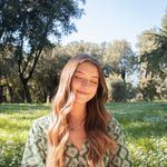 Profile Picture of renee wolff (@reneewolff) on Instagram