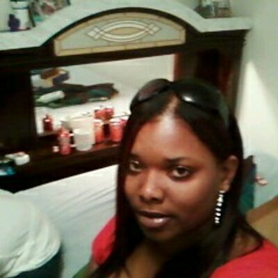 Profile Picture of Crystal George (@mrscris27) on Twitter