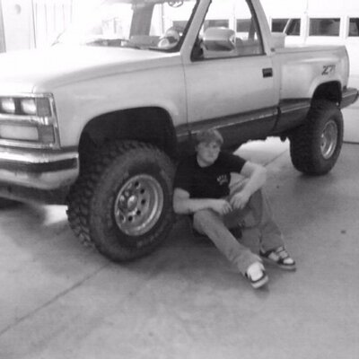 Profile Picture of Jeremy Dominick (@bigjizzypickle) on Twitter