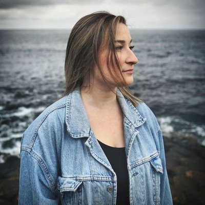 Profile Picture of Alexa Comeau (@alexacomeau) on Twitter