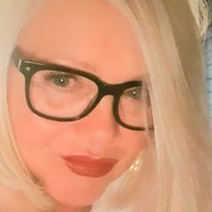 Profile Picture of debbiebeamson (@debbiebeamson) on Tiktok