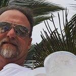 Profile Picture of Mark Y Elena (@merwin_at_csd) on Instagram