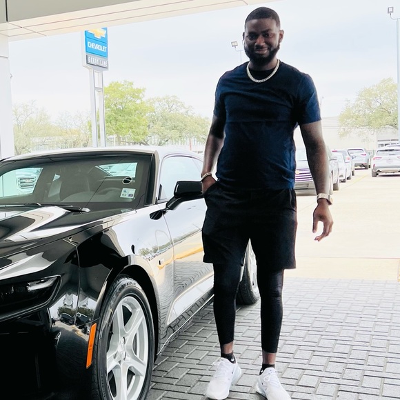 Profile Picture of Jamare Jackson (@jamare2333) on Poshmark