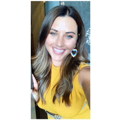 Profile Picture of Jade Louise (@JadeyBrayX) on Twitter