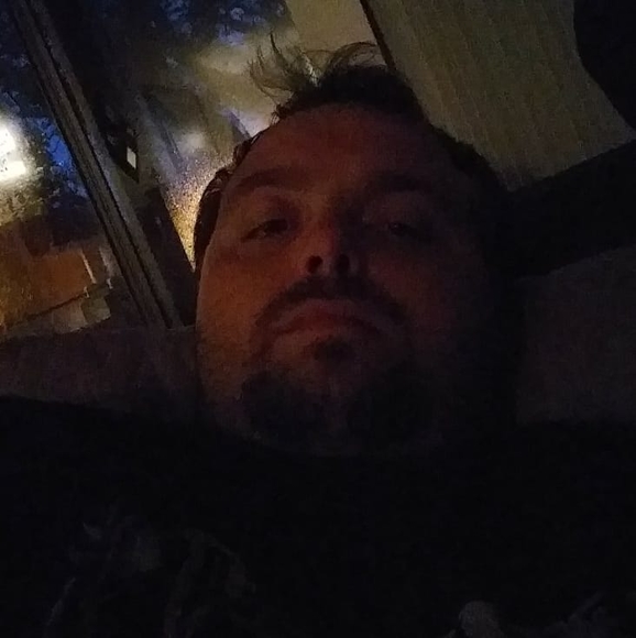 Profile Picture of Tony Steece (@steecetony) on Poshmark