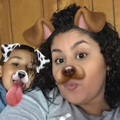 Profile Picture of Adriana Deleon (@ABCDfambam30) on Twitter