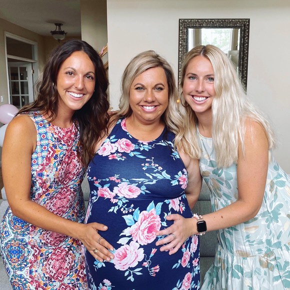 Profile Picture of Elly Freesmeier (@efreesmeier) on Poshmark