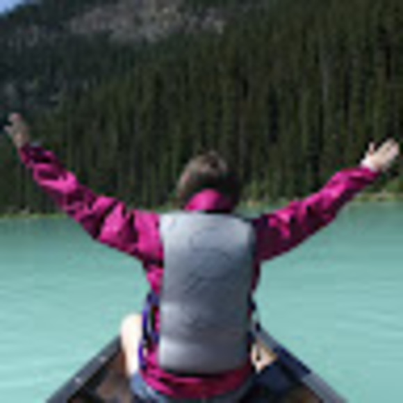 Daniella Christmas - Poshmark Profile Picture of Daniella Christmas (@daniellachristm) on Poshmark