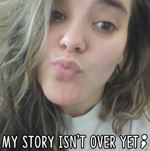 Profile Picture of Chelsea Azbell (@macdaddyswife17) on Poshmark