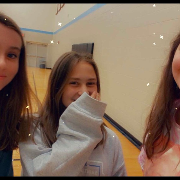 Profile Picture of Alexis Marscola (@amarscola6) on Poshmark