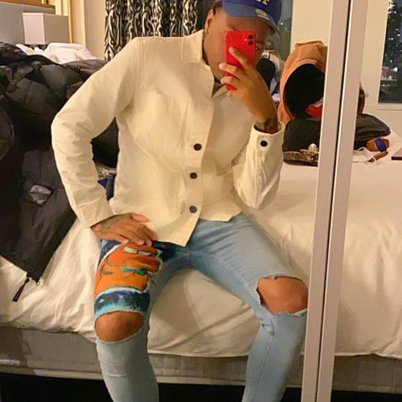 Profile Picture of Derrick Clay (@dcclay) on Poshmark