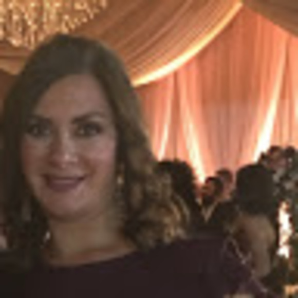 Profile Picture of Christine Garritano (@christineg11) on Poshmark