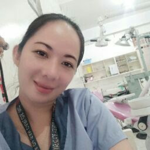 Profile Picture of Josephine Quijano - gutang (@josephinequijan) on Poshmark