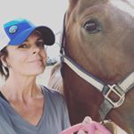 Profile Picture of Susan Leigh (@pittieboxermomma) on Instagram