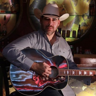 Profile Picture of Leo Alejandro Garcia (@TexasRancheras) on Twitter