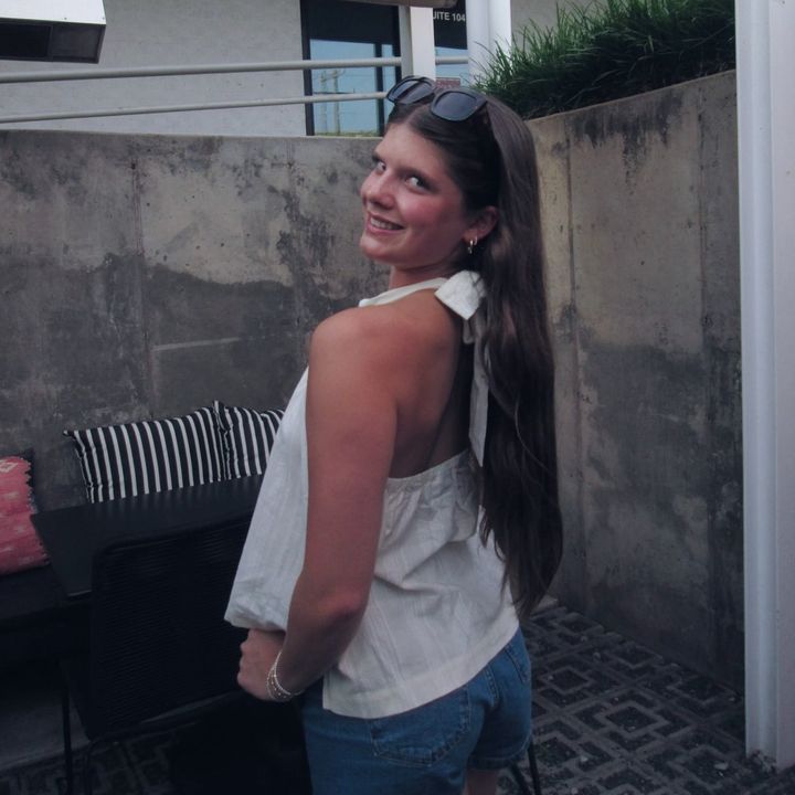 Profile Picture of lauren crooks (@laurencrooks) on Tiktok