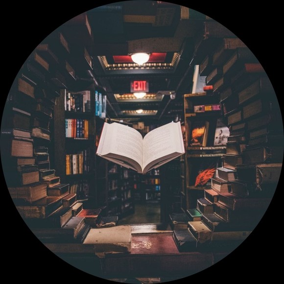 Profile Picture of Wanda Rodriguez (@kacksone9920) on Poshmark