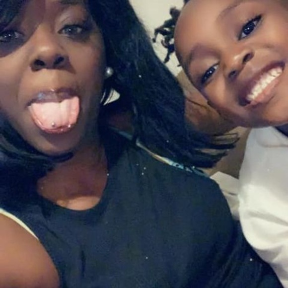 Maylasia Drayton - Poshmark Profile Picture of Maylasia Drayton (@maylasiadrayton) on Poshmark