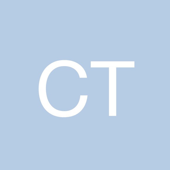 Profile Picture of Candice Thornsbury (@candicethornsbu) on Poshmark