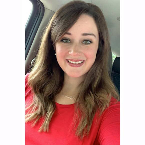 Profile Picture of Kayla Blansit (@kaylahblansit) on Poshmark