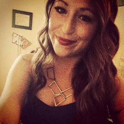 Profile Picture of Danielle Duperry (@danielleduperry) on Twitter