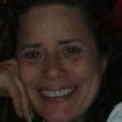 Profile Picture of Yvette Torres (@torreskisses) on Youtube