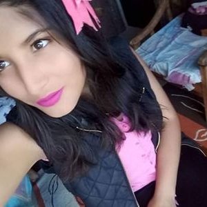 Profile Picture of Miriam Coello (@miriam_coello) on Twitter