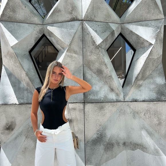 Profile Picture of Kaitlyn Conger (@kaitlynnconger) on Poshmark