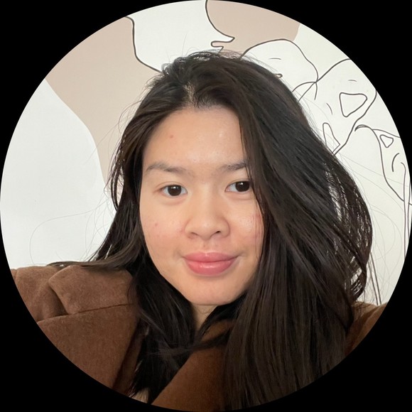 Profile Picture of Nhan Huynh (@nhanhuynh581) on Poshmark