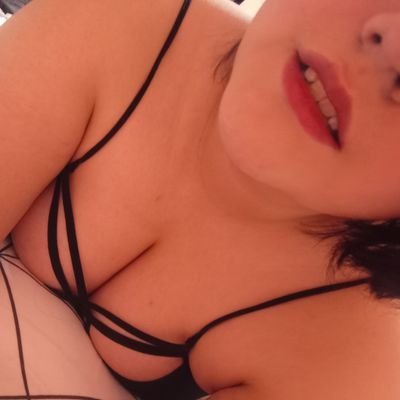 Profile Picture of Olive Moore (@Princes_Liv) on Twitter