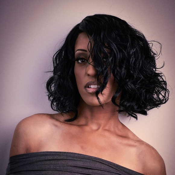 Profile Picture of Cassandra Bassey (@canuchat1971) on Poshmark