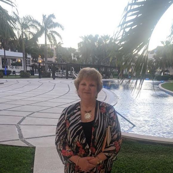 Profile Picture of Chris Digiacomo (@chrisdigiaco520) on Poshmark