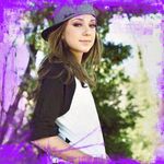 Profile Picture of Hazel Combs (@desireroses5845) on Instagram