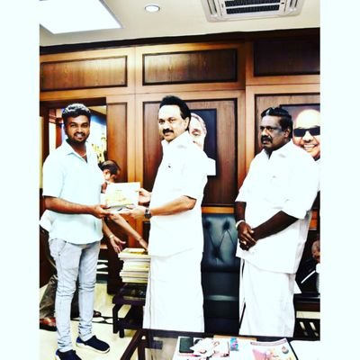 Profile Picture of Mohan Prabhu (@Mohanprabhu_G) on Twitter